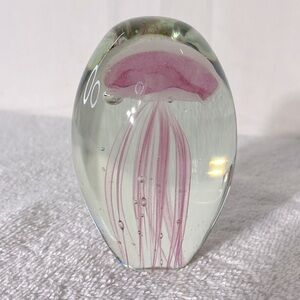 Vintage 1951 Dynasty Gallery Pink Jellyfish Glass Art Paperweight